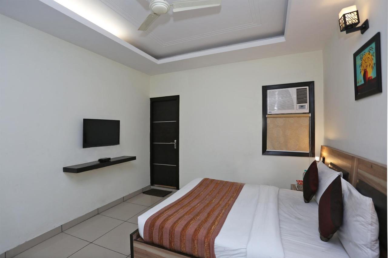 Capital O 1391 Hotel Pushpa Vilas Ghaziabad Exterior photo