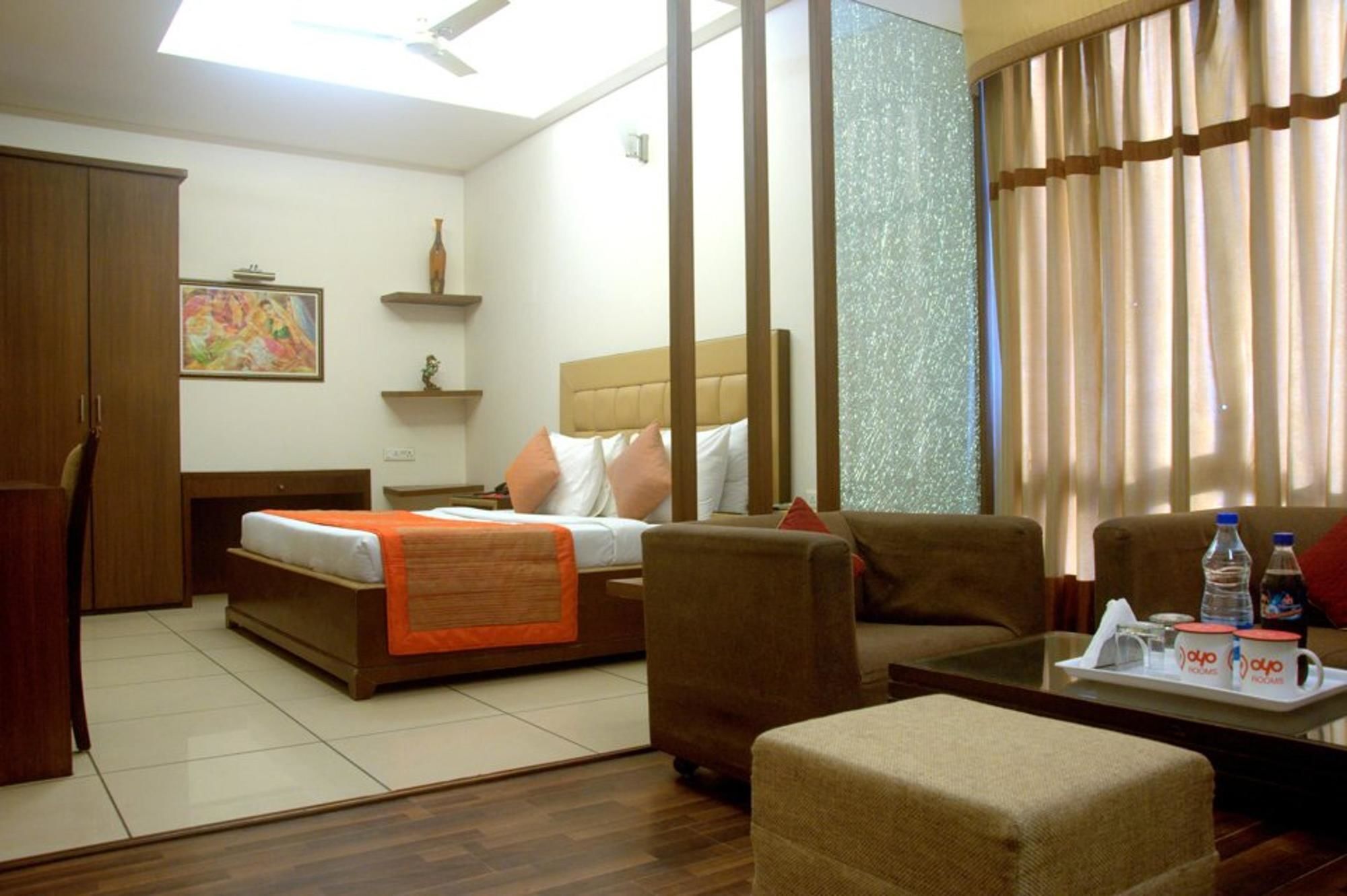 Capital O 1391 Hotel Pushpa Vilas Ghaziabad Exterior photo